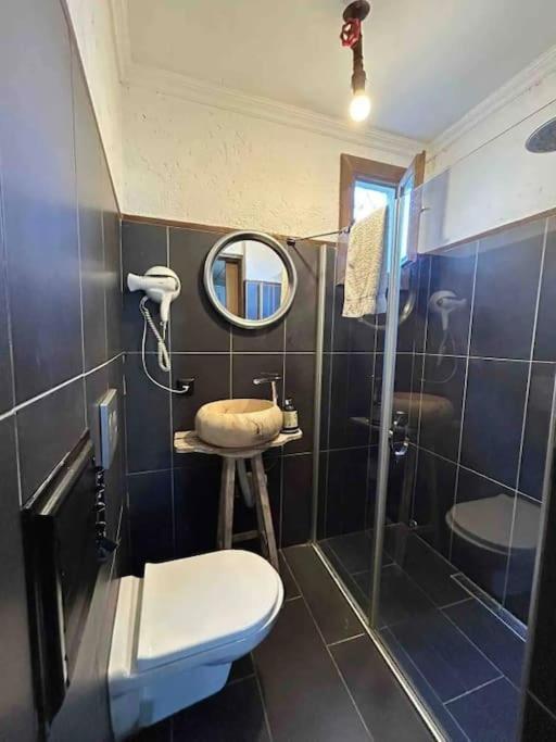 Balat Luxury House With Sea View Apartament